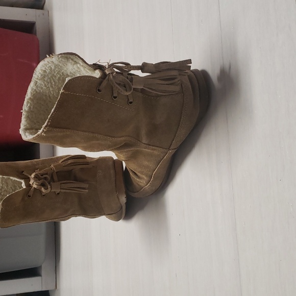 Sz 9 Zigisoho suede booties - Picture 4 of 4